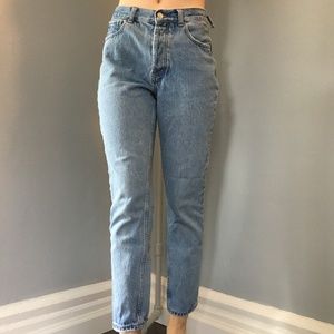 Brandy Melville J. Galt Mom Jeans